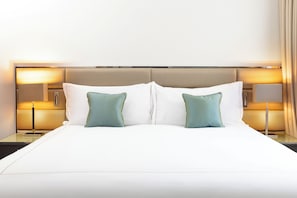 Apartment, 1 Bedroom, Patio | In-room safe, blackout drapes, soundproofing, iron/ironing board