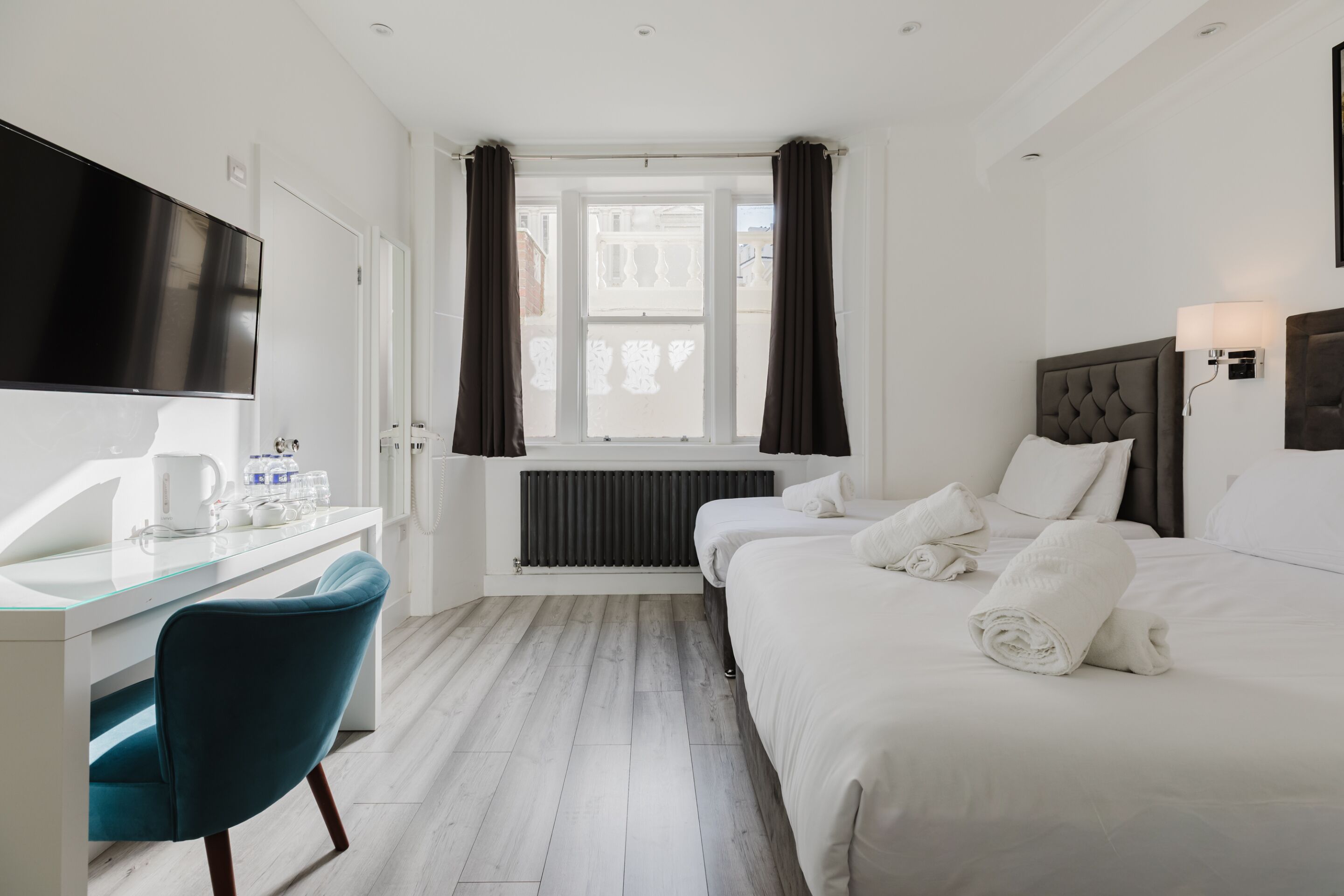 Photo - The Gate Hotel