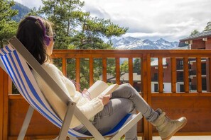 Property grounds - Ski-in/ski-out & foot of the slopes, balcony, tv, ski locker, 35m², La Norma (La Norma)