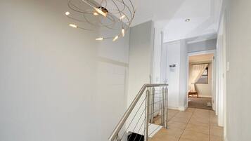 House, 3 Bedrooms, Smoking, Balcony | Interior