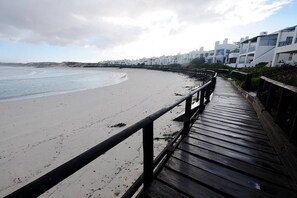 House, 3 Bedrooms, Smoking, Balcony | Beach - Charis to Theo - Relax in Style at This 3-bedroomed Langebaan Holiday House (Langebaan)