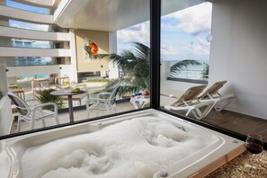 Amber Room | Premium bedding, pillowtop beds, free minibar, in-room safe - Sensira Resort & Spa Riviera Maya (Puerto Morelos)