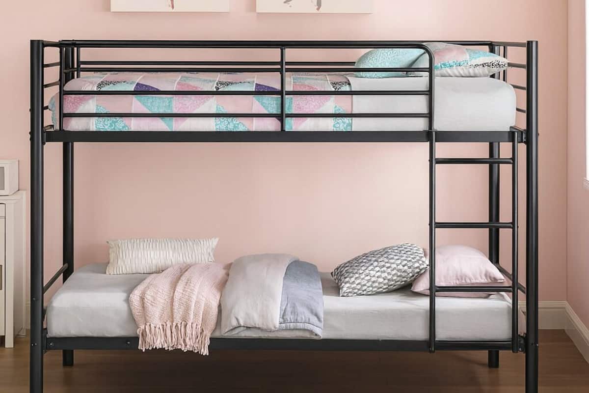 Dormitório compartilhado clássico, banheiro compartilhado (1er étage) | 1 quarto, roupas de cama premium
