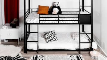 Executive Shared Dormitory, Shared Bathroom (1er étage) | 1 bedroom, premium bedding, memory-foam beds, free WiFi
