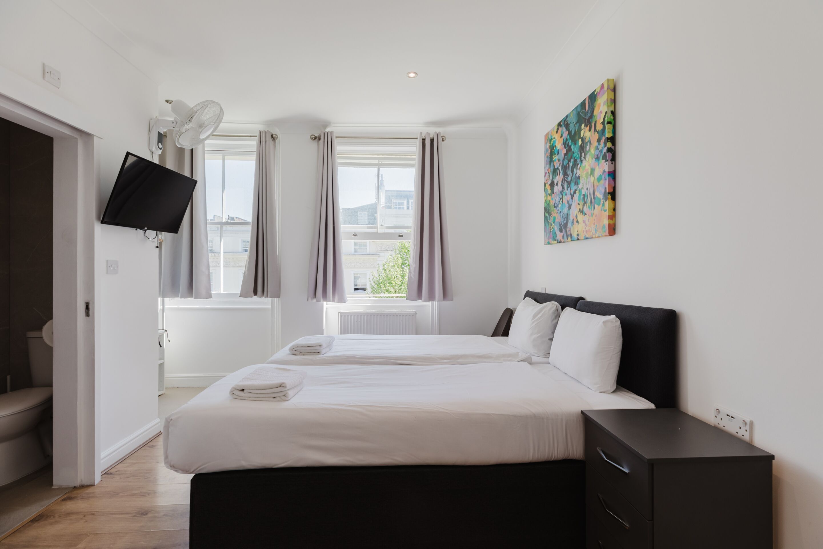 Standaard Twin kamer, en-suite badkamer | Gratis wifi, beddengoed
