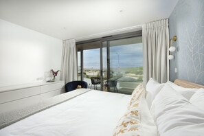 3 Schlafzimmer, Schreibtisch, Bügeleisen/Bügelbrett, Internetzugang