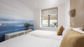 3 bedrooms, iron/ironing board, Internet, bed sheets