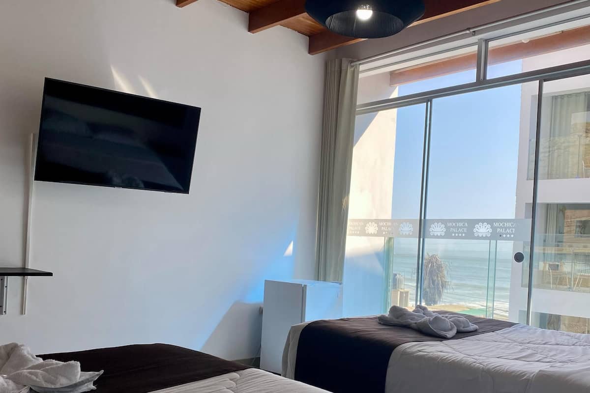 Familie tweepersoonskamer | Luxe beddengoed, een minibar, individueel gedecoreerd