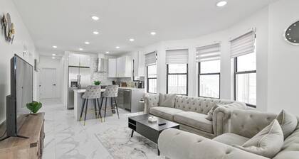NYC Riverfront White Marble Sanctuary Free Parking