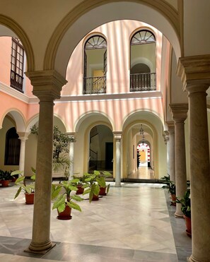 Interior - Andalusian Apartment with AC, WiFi in center of Jerez de la Frontera (Jerez de la Frontera)