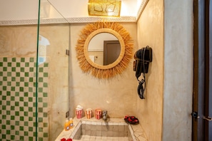 Standard Double Room | Bathroom - Riad Nowara & Spa (Marrakech)