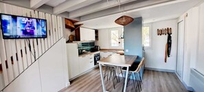 Microwave, oven, stovetop