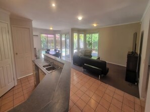 Living room - Escape to Warner's Hidden Gem - Private Pool & Relaxing Oasis (Warner)