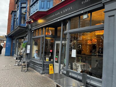 Exclusive 1-bedroom apartment with AC, in lovely Oxford