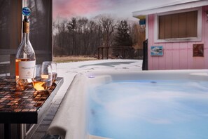 Bain à remous extérieur