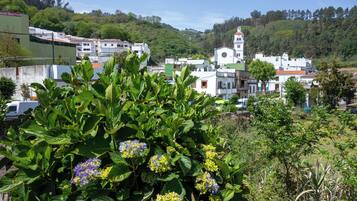 Villa, 2 Bedrooms, Balcony, Garden View | Property grounds