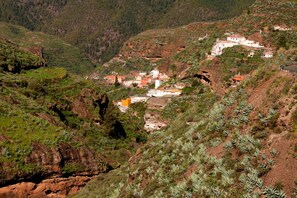 Villa, 2 Bedrooms, Balcony, Garden View | Miscellaneous