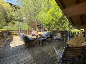 Outdoor dining - Chalet in Tyrol for 6 People (Wildschönau)