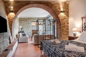 1 bedroom, in-room safe, free WiFi, bed sheets - Villa Ceppeto, Best Of Tuscany at Brand New Nest (Monte San Savino)