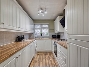 Fridge, microwave, oven, toaster - Pass the Keys | Beautiful 2 Bed *near etihad and coop stadium* (Manchester)