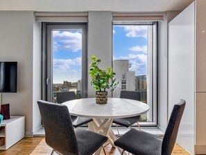 Dining - Modern Bright Apartment Media City | Pass the Keys (Salford)