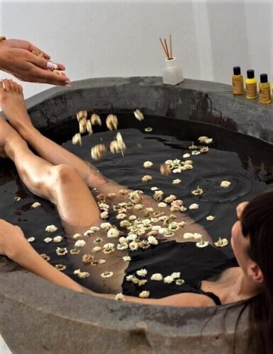 BOHOTEL Messonghi - Designer's Hotel