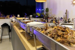 Restaurant - BOHOTEL Messonghi - Designer's Hotel (Corfu)