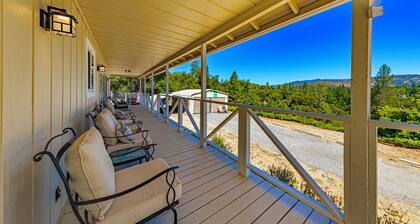 Tree top views!/ 17 mi YOSE south gate/8.6 mi Bass Lake/dog friendly/fenced yard