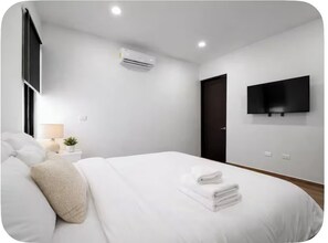 2 Schlafzimmer, Bügeleisen/Bügelbrett, WLAN, Bettwäsche
