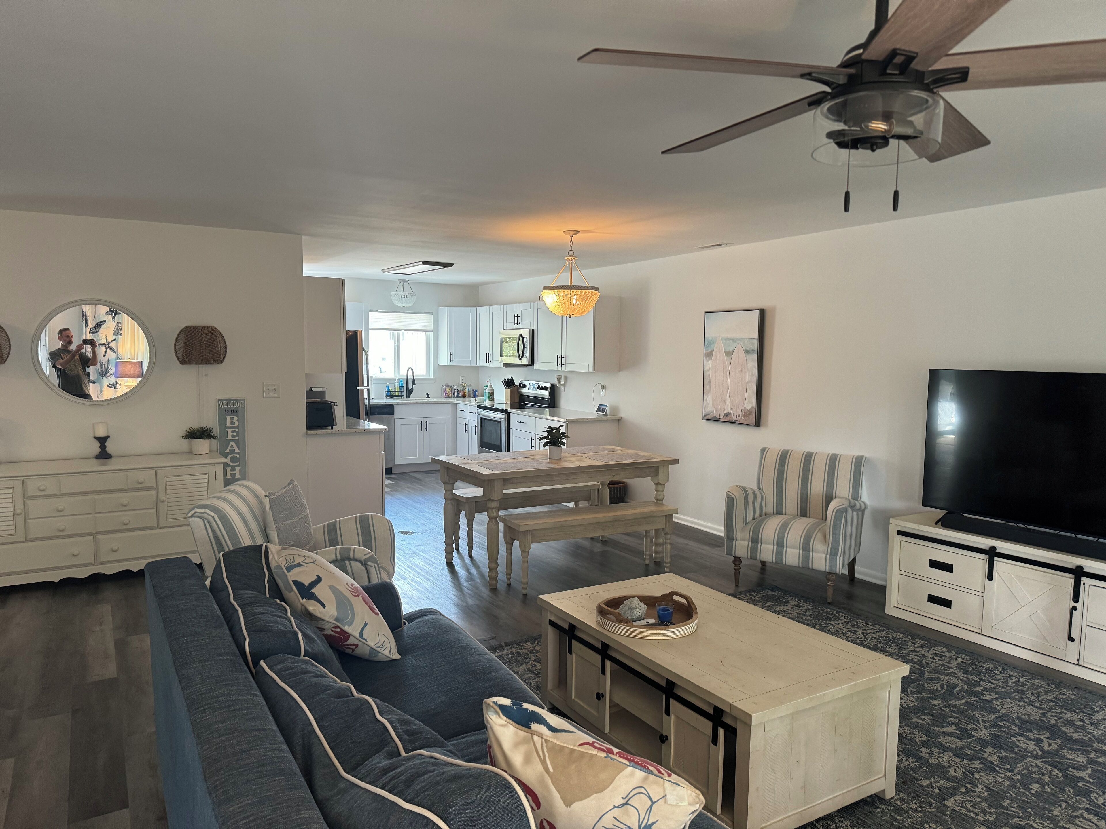 Smart TV, video games, books, computer monitors