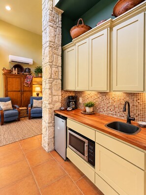 Unclassified image, 3 of 17, button - Modern pool side guest suite compliments Historic 1903 Boerne Home walk to town! (Boerne)