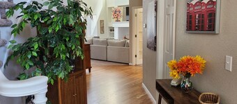 Spacious 5BR Retreat by Trails Pet-Friendly