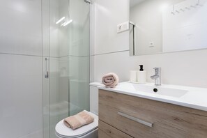 Bathroom - Sunstay Cruz Loft Torremolinos (Torremolinos)