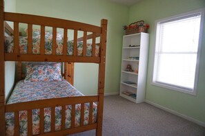 3 dormitorios, tabla de planchar con plancha, wifi y ropa de cama