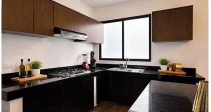ALTABRISA GRAND LIVING LUXURY APARTMENT 4