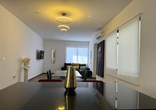 ALTABRISA GRAND LIVING LUXURY APARTMENT 4