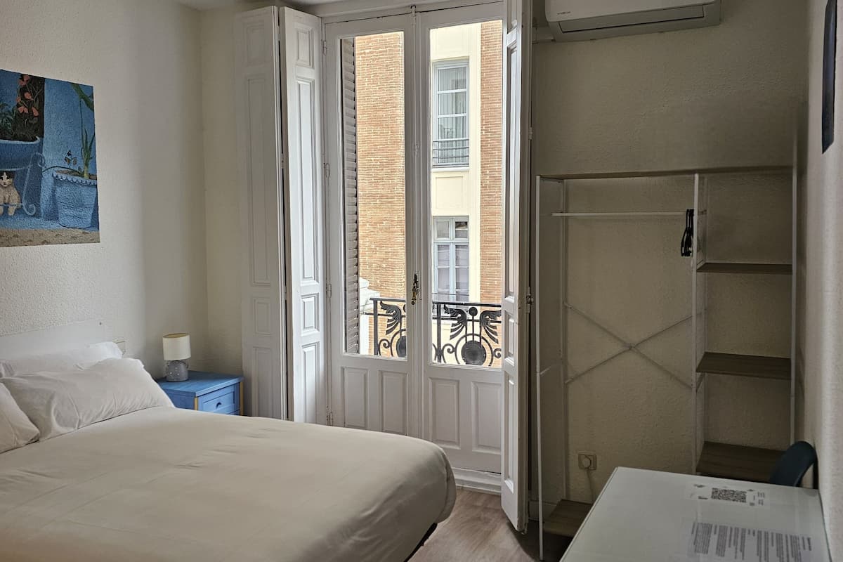 Standard Double Room, 1 Double Bed, Balcony, City View | Desk, iron/ironing board, free WiFi
