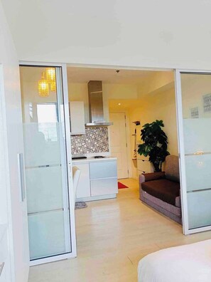 1 chambre, bureau, Wi-Fi, literie fournie