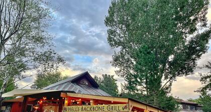 Boulder Mountain Lodge