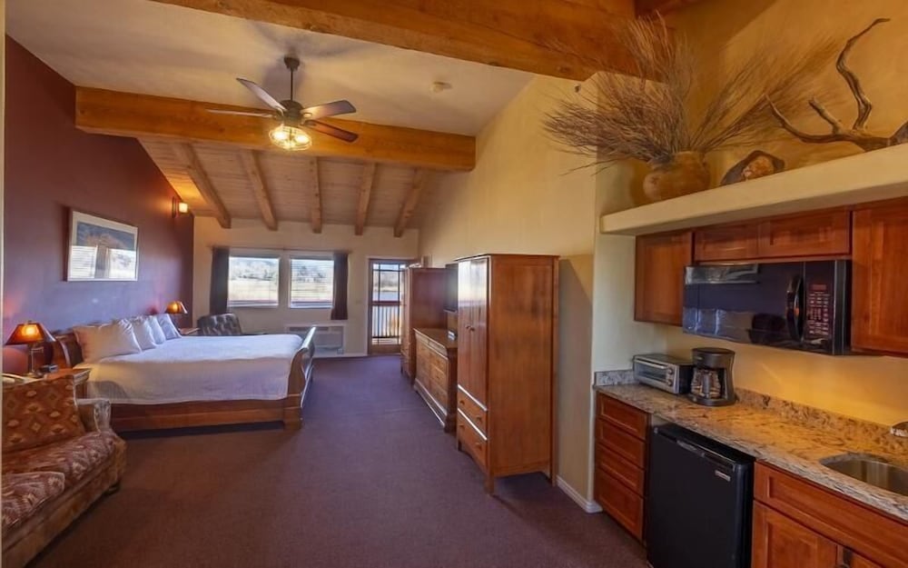 Boulder Mountain Lodge by null