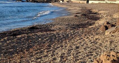 T2 200 m walk to the beach