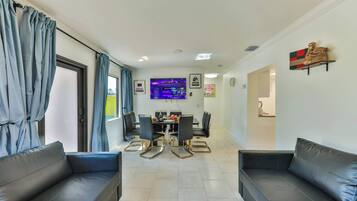 Smart TV, offices