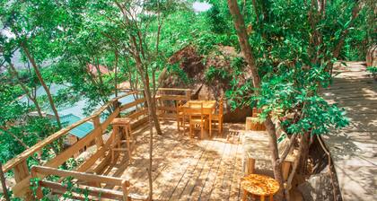 Aika Sunrise Treetops Home