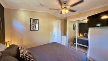 1 bedroom, WiFi, bed sheets