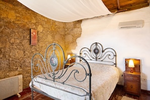 Loft, 2 camere da letto, fumatori, piscina privata | 3 camere