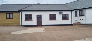 Exterior - Beautiful Barn Conversion in Mid Devon (Lapford)