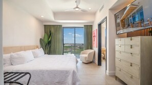 3 soveværelser, skrivebord, strygejern/strygebræt, Wi-Fi