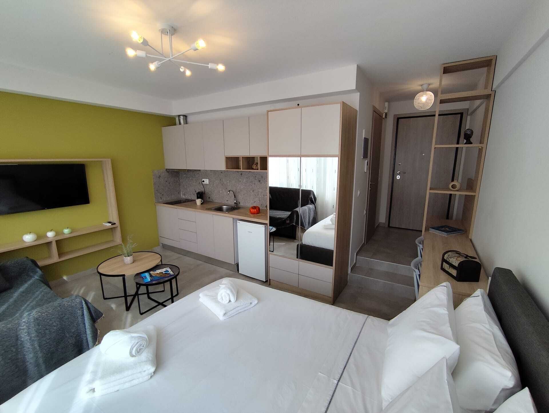 1 soverom, skrivebord, strykejern/-brett og wi-fi (inkludert)