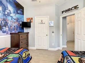 4 bedrooms, WiFi, bed sheets