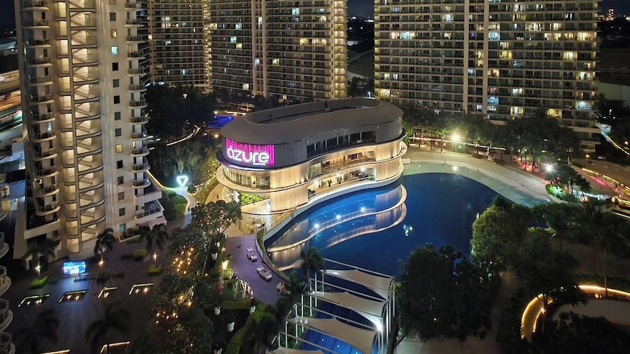 Azure Staycation by Sibs